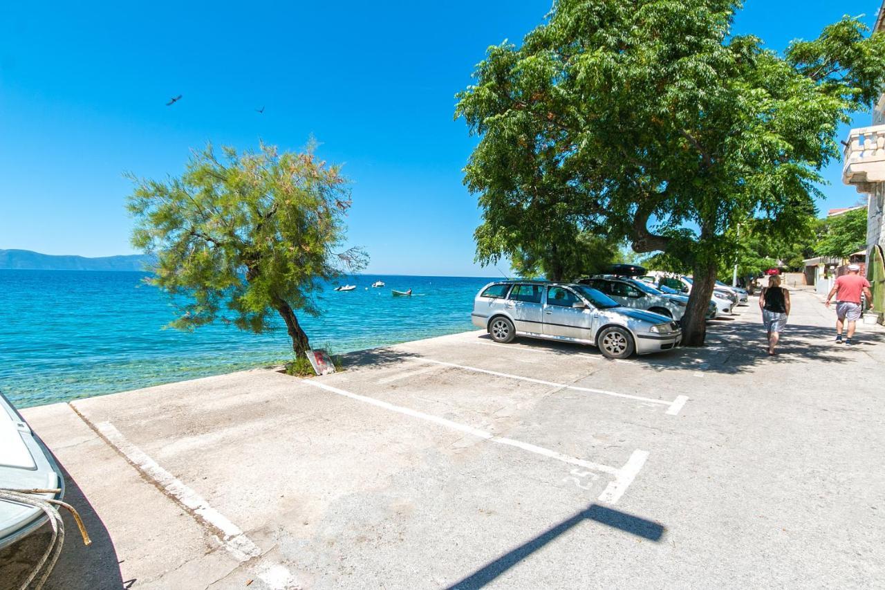 Apartments By The Sea Brist, Makarska - 15714 Podaca Exterior photo