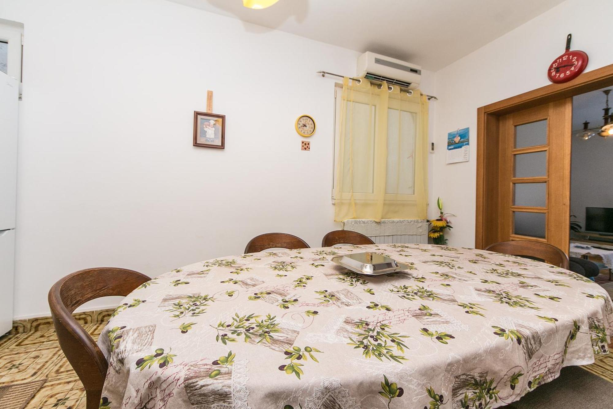 Apartments By The Sea Brist, Makarska - 15714 Podaca Room photo