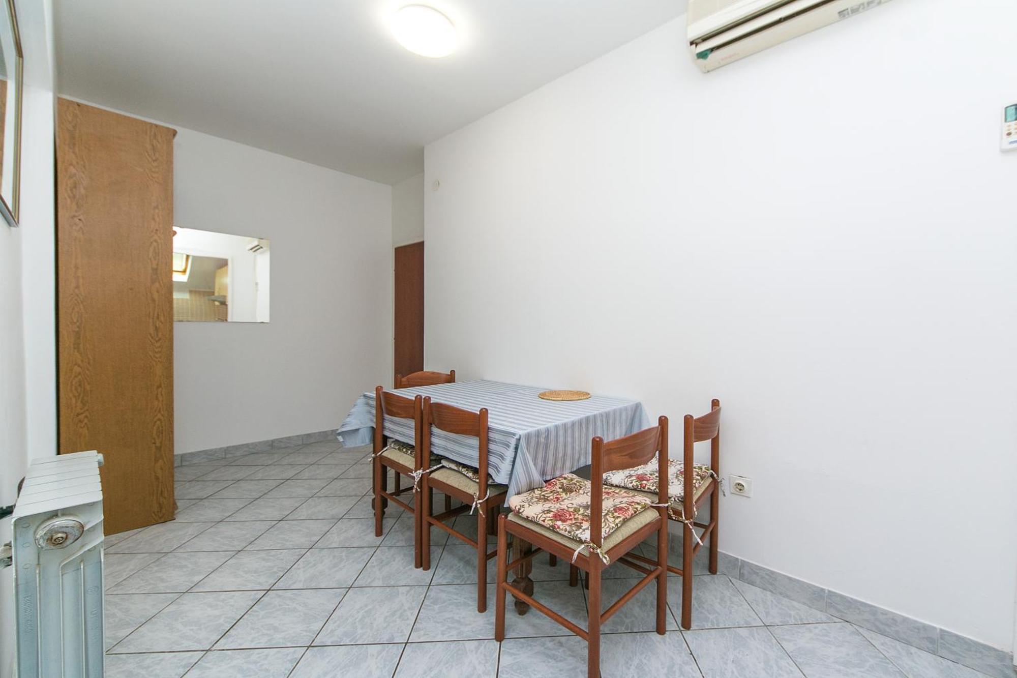 Apartments By The Sea Brist, Makarska - 15714 Podaca Room photo