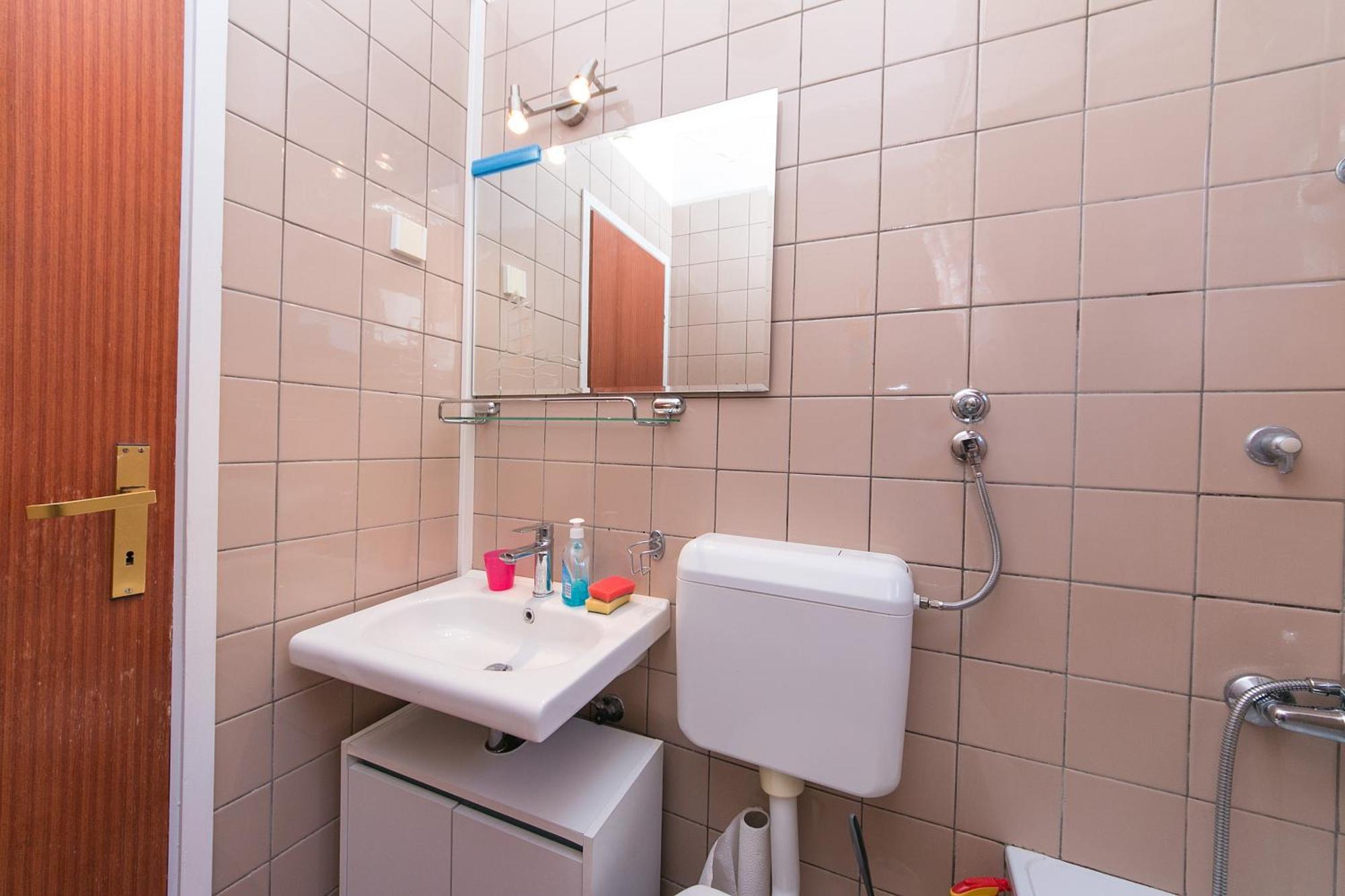Apartments By The Sea Brist, Makarska - 15714 Podaca Room photo
