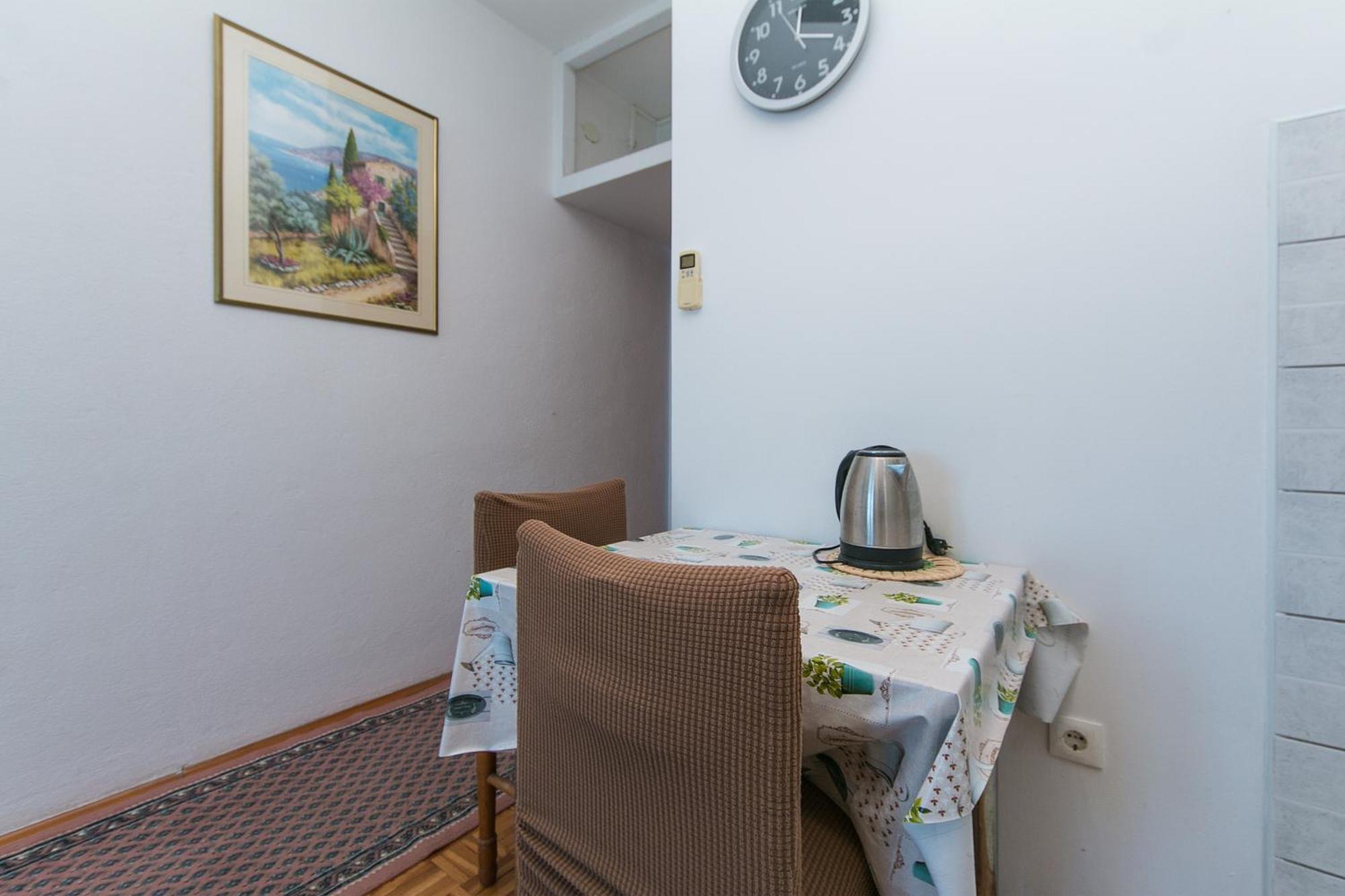 Apartments By The Sea Brist, Makarska - 15714 Podaca Room photo